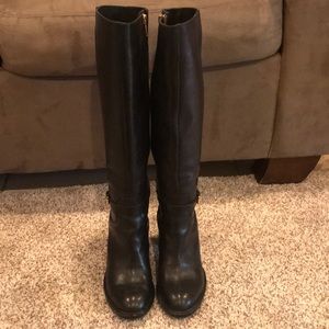 Ivanka Trump boots